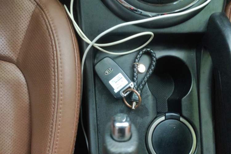 Used Kia Sportage R 2012 2.4L Automatic 4x4 Premium Edition Vehicle Key