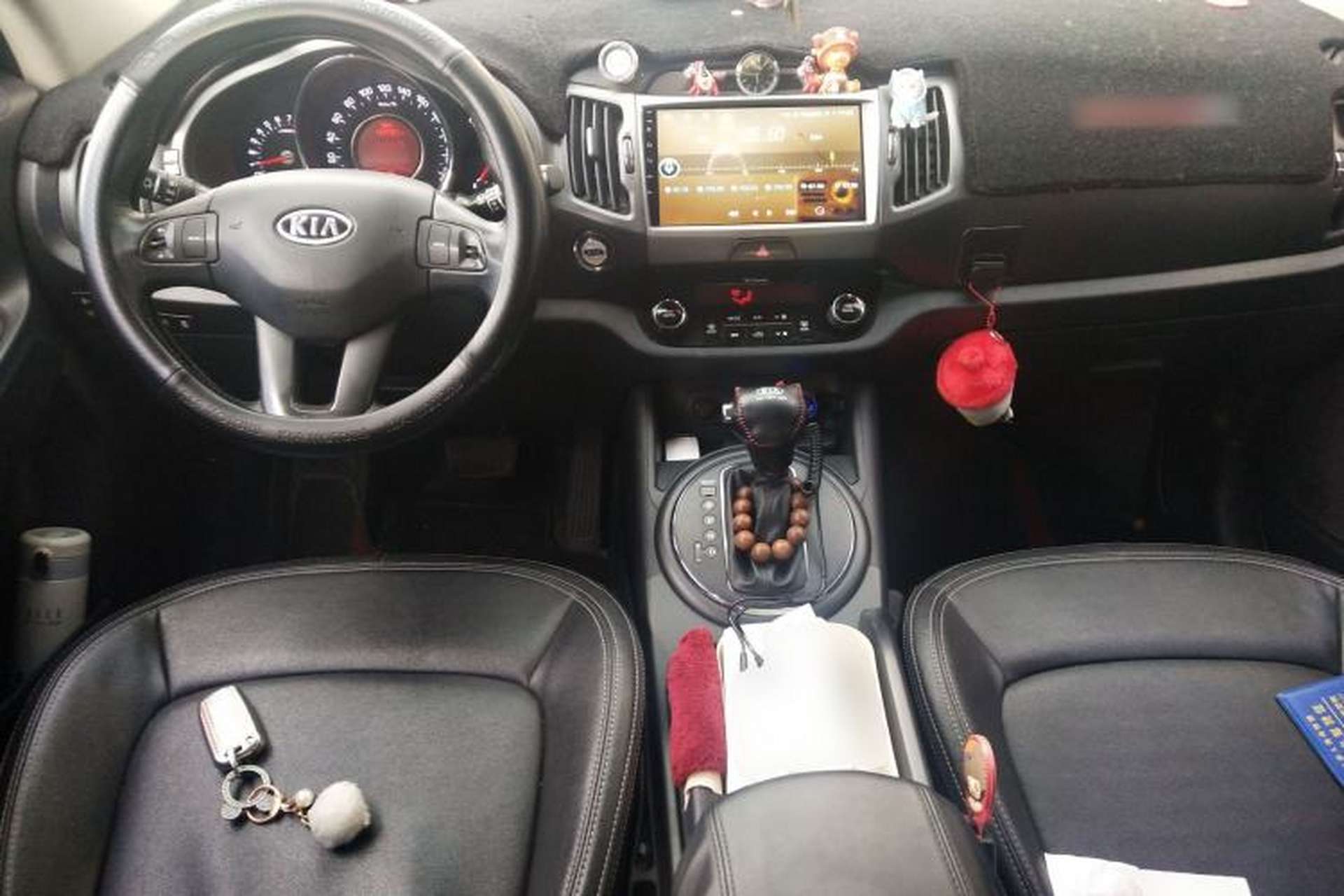 Used Kia Sportage R 2012 2.0L Automatic Two-Wheel Drive NAVI Center Console