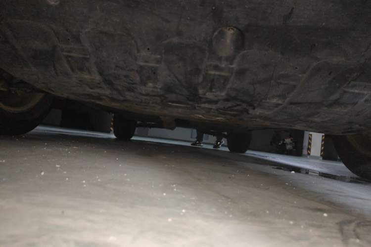 Used Kia Sportage R 2012 2.0L Automatic Two-Wheel Drive GLS Chassis Front