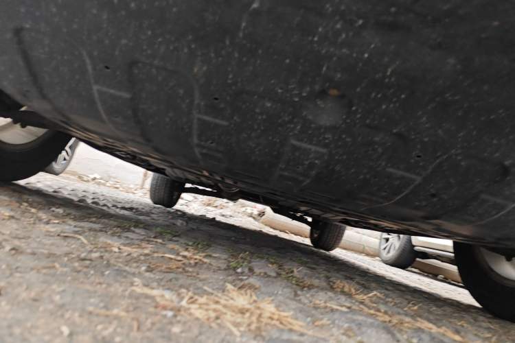 Used Kia Sportage R 2012 2.0L Automatic Two-Wheel Drive GLS Chassis Front