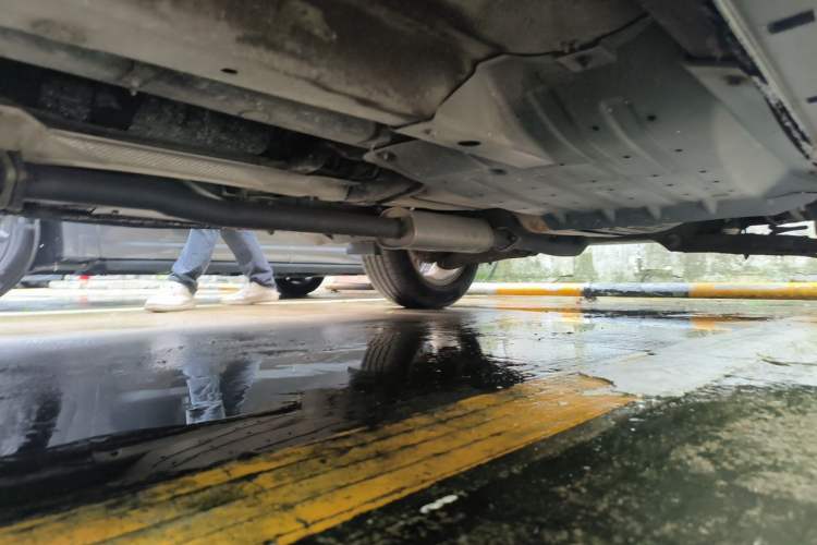 Used Kia Sportage R 2012 2.0L Automatic Two-Wheel Drive GLS Chassis Front Left