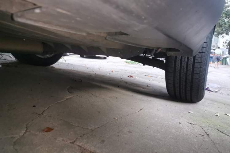 Used Kia Sportage R 2012 2.0L Automatic Two-Wheel Drive GLS Chassis Front Left