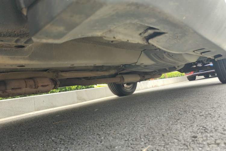 Used Kia Sportage R 2012 2.0L Automatic Two-Wheel Drive NAVI Chassis Front Left