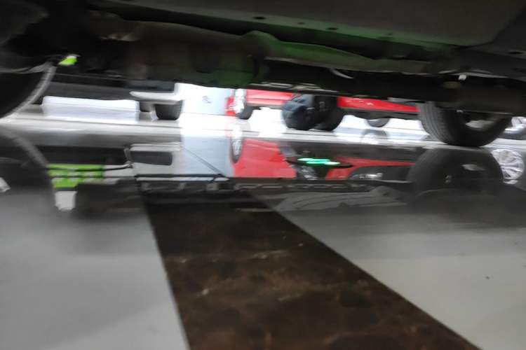 Used Kia Sportage R 2012 2.0L Automatic Two-Wheel Drive GLS Chassis Front Left