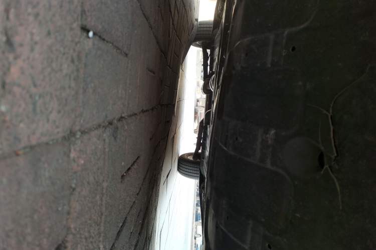 Used Kia Sportage R 2012 2.0L Automatic Two-Wheel Drive GLS Chassis Front
