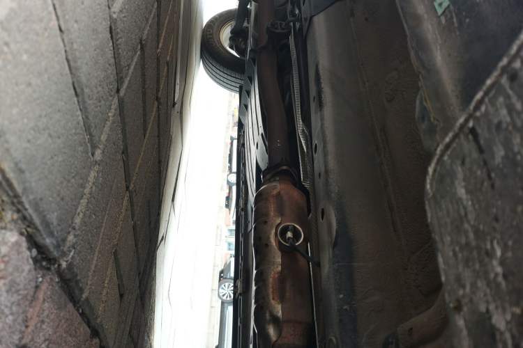 Used Kia Sportage R 2012 2.0L Automatic Two-Wheel Drive GLS Chassis Front Right