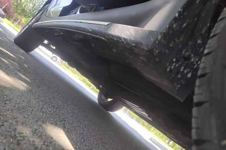 Used Kia Sportage R 2012 2.0L Automatic Two-Wheel Drive GLS Chassis Front Right