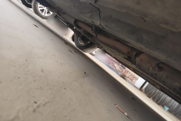 Used Kia Sportage R 2012 2.0L Automatic Two-Wheel Drive GLS Chassis Front Right