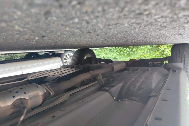 Used Kia Sportage R 2012 2.0L Automatic Two-Wheel Drive GL Trim Chassis Front Right