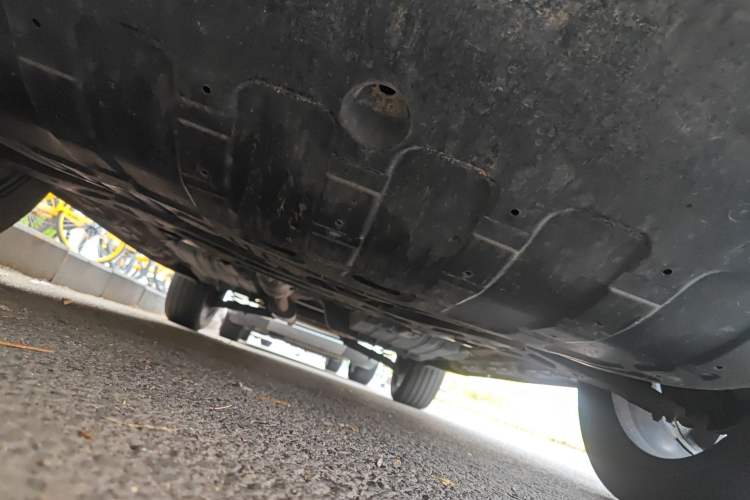 Used Kia Sportage R 2012 2.0L Automatic Two-Wheel Drive NAVI Chassis Front