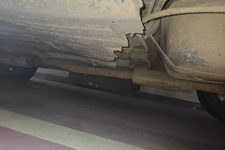Used Kia Sportage R 2012 2.0L Automatic Two-Wheel Drive GLS Chassis Rear Left