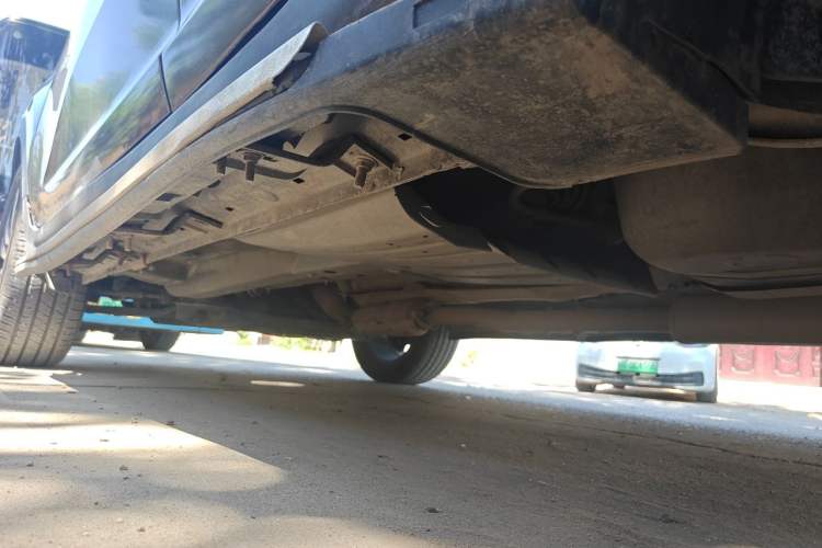 Used Kia Sportage R 2012 2.0L Automatic Two-Wheel Drive NAVI Chassis Rear Left