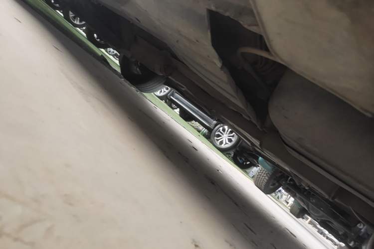 Used Kia Sportage R 2012 2.0L Automatic Two-Wheel Drive GLS Chassis Rear Left