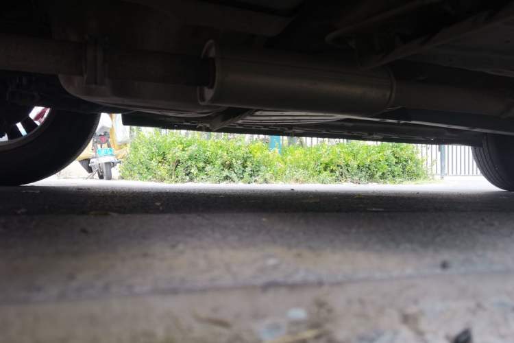 Used Kia Sportage R 2012 2.0L Automatic Two-Wheel Drive GL Trim Chassis Rear Right