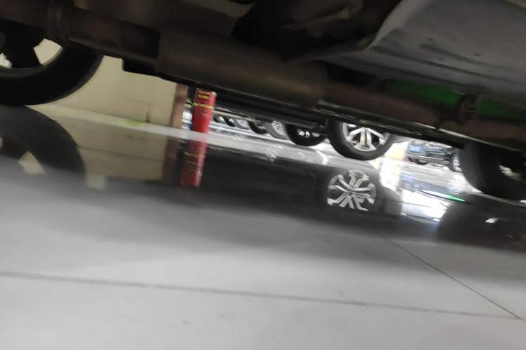 Used Kia Sportage R 2012 2.0L Automatic Two-Wheel Drive GLS Chassis Rear Right