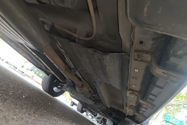 Used Kia Sportage R 2012 2.0L Automatic Two-Wheel Drive NAVI Chassis Rear Right