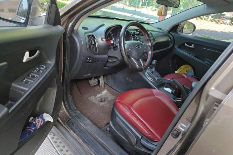 Used Kia Sportage R 2012 2.0L Automatic Two-Wheel Drive GL Trim Driver Seat