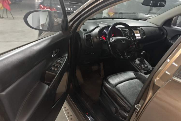 Used Kia Sportage R 2012 2.0L Automatic Two-Wheel Drive NAVI Driver Seat