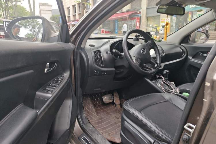 Used Kia Sportage R 2012 2.0L Automatic Two-Wheel Drive NAVI Driver Seat