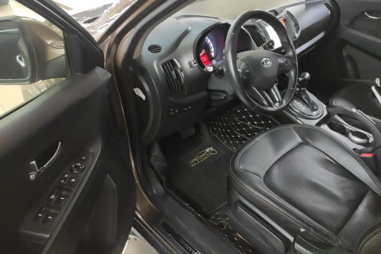 Used Kia Sportage R 2012 2.0L Automatic Two-Wheel Drive GLS Driver Seat