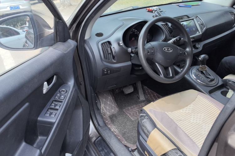Used Kia Sportage R 2012 2.0L Automatic Two-Wheel Drive GL Trim Driver Seat