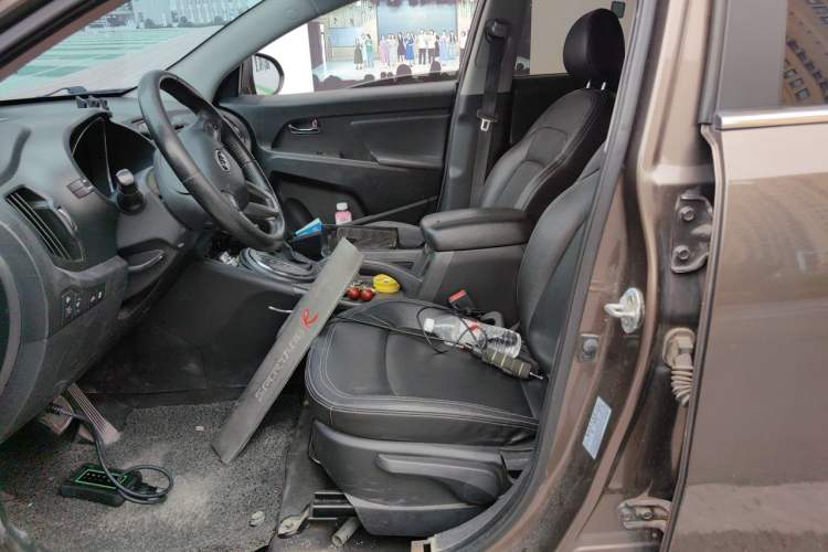 Used Kia Sportage R 2012 2.0L Automatic Two-Wheel Drive GLS Driver Seat