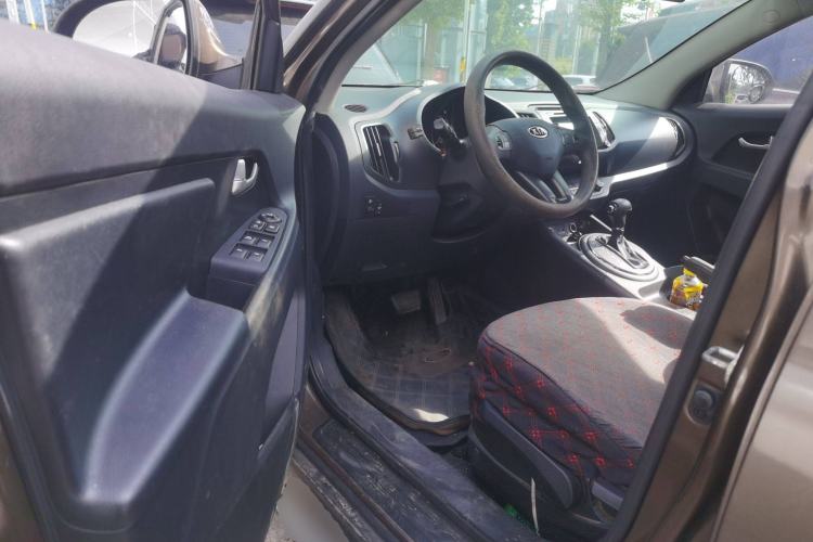 Used Kia Sportage R 2012 2.0L Automatic Two-Wheel Drive GL Trim Driver Seat