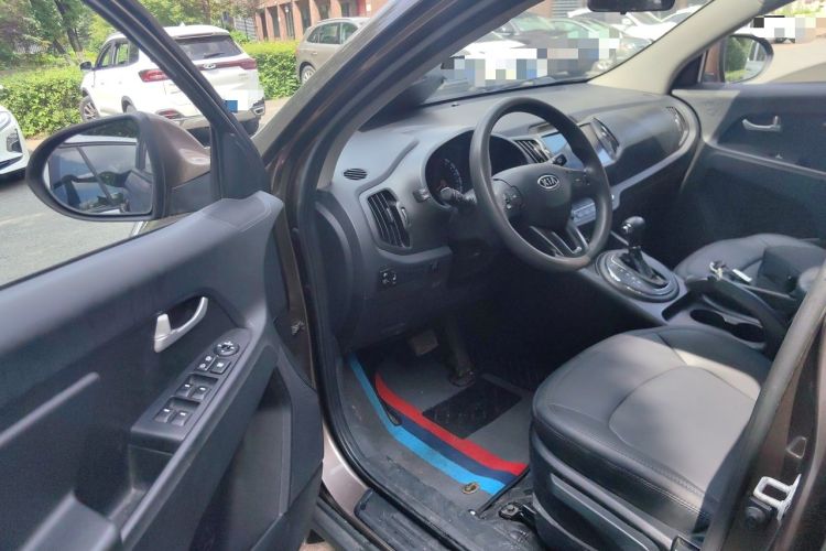 Used Kia Sportage R 2012 2.0L Automatic Two-Wheel Drive GL Trim Driver Seat
