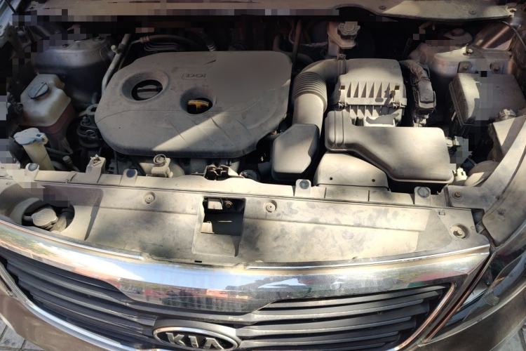 Used Kia Sportage R 2012 2.0L Automatic Two-Wheel Drive GL Trim Engine Bay