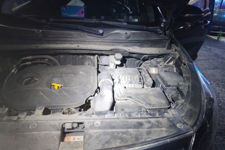Used Kia Sportage R 2012 2.0L Automatic Two-Wheel Drive GLS Engine Bay Left