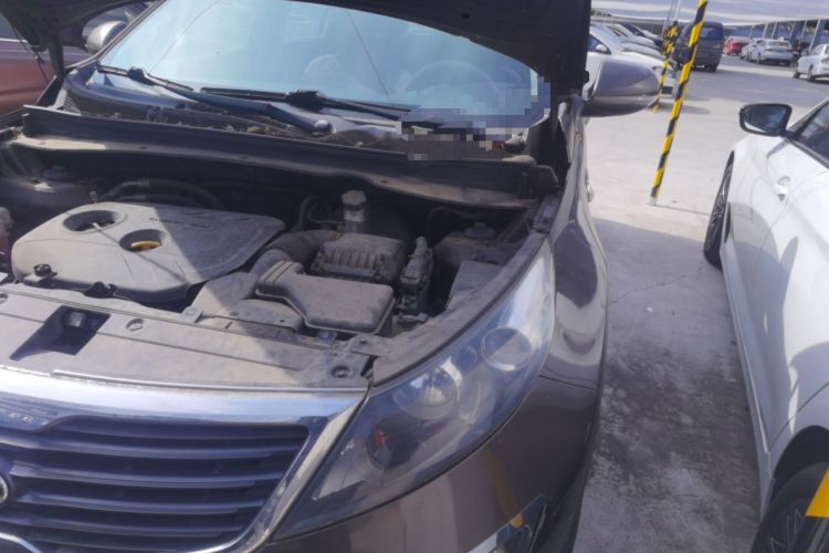 Used Kia Sportage R 2012 2.0L Automatic Two-Wheel Drive GL Trim Engine Bay Left