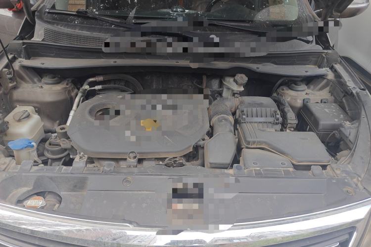 Used Kia Sportage R 2012 2.0L Automatic Two-Wheel Drive GLS Engine Bay