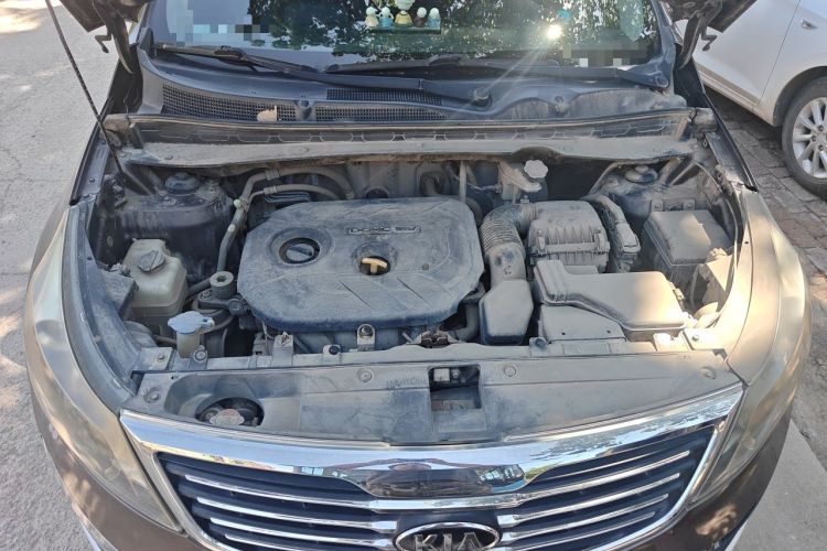 Used Kia Sportage R 2012 2.0L Automatic Two-Wheel Drive NAVI Engine Bay
