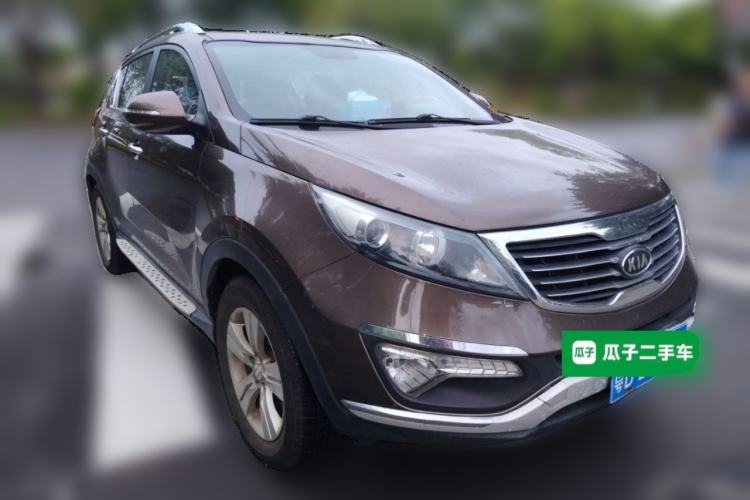Used Kia Sportage R 2012 2.0L Automatic Two-Wheel Drive GLS Front Right 45 Deg