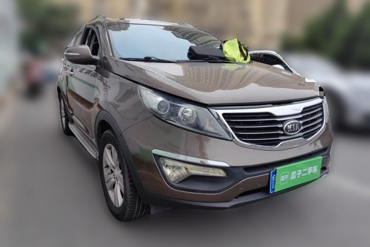 Used Kia Sportage R 2012 2.0L Automatic Two-Wheel Drive GLS Front Right 45 Deg