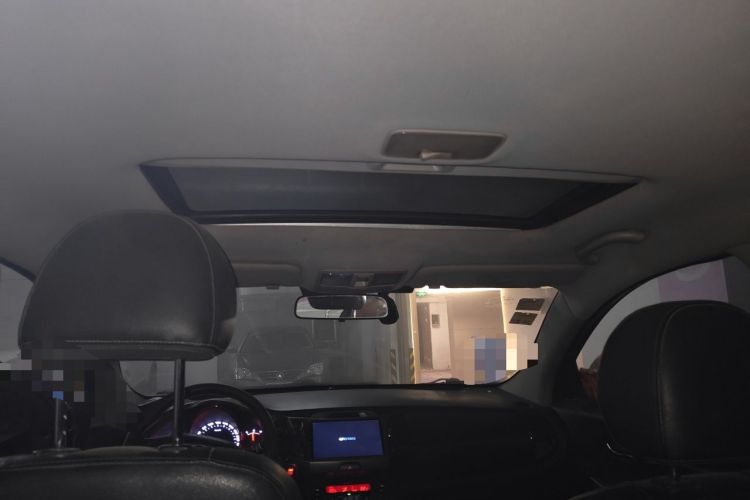Used Kia Sportage R 2012 2.0L Automatic Two-Wheel Drive GLS Headliner