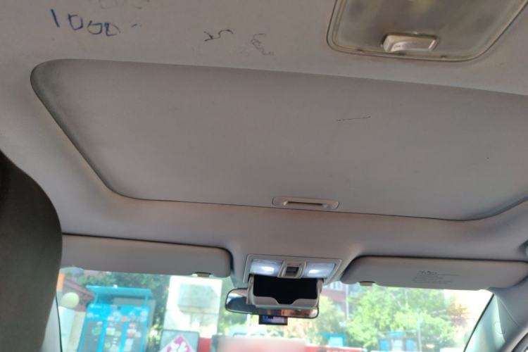 Used Kia Sportage R 2012 2.0L Automatic Two-Wheel Drive GL Trim Headliner