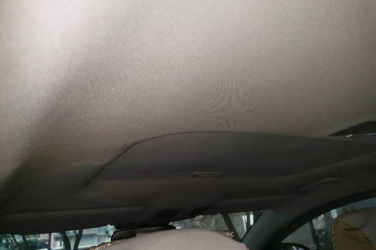 Used Kia Sportage R 2012 2.0L Automatic Two-Wheel Drive GLS Headliner