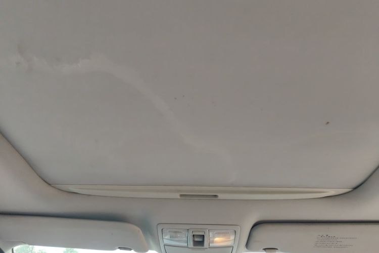 Used Kia Sportage R 2012 2.0L Automatic Two-Wheel Drive NAVI Headliner