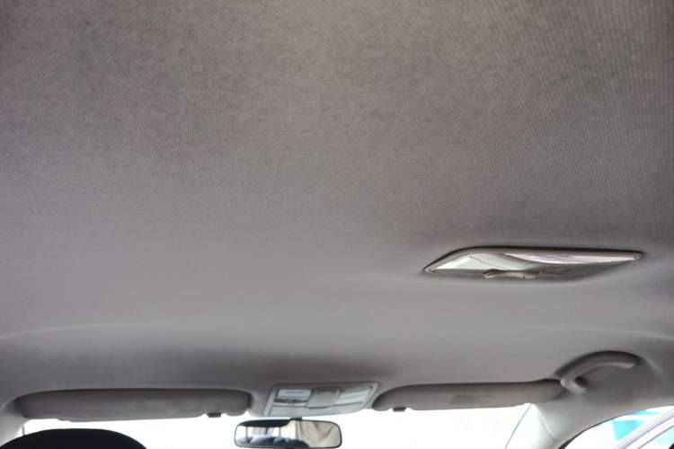 Used Kia Sportage R 2012 2.0L Manual Two-Wheel Drive GL Trim Headliner