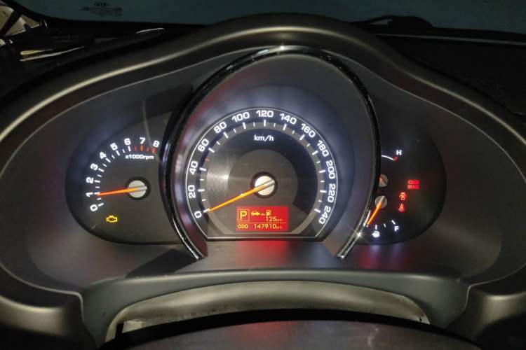 Used Kia Sportage R 2012 2.0L Automatic Two-Wheel Drive GLS Instrument Cluster