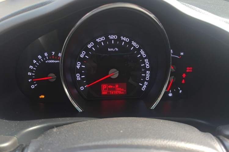 Used Kia Sportage R 2012 2.0L Automatic Two-Wheel Drive GLS Instrument Cluster