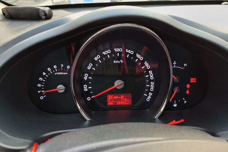 Used Kia Sportage R 2012 2.0L Automatic Two-Wheel Drive GLS Instrument Cluster