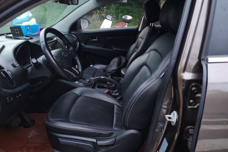 Used Kia Sportage R 2012 2.0L Automatic Two-Wheel Drive GLS Left Front Seat