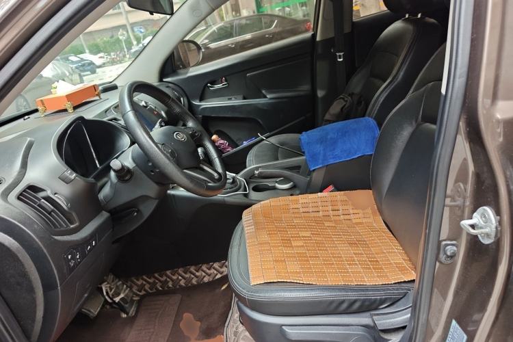 Used Kia Sportage R 2012 2.0L Automatic Two-Wheel Drive GLS Left Front Seat