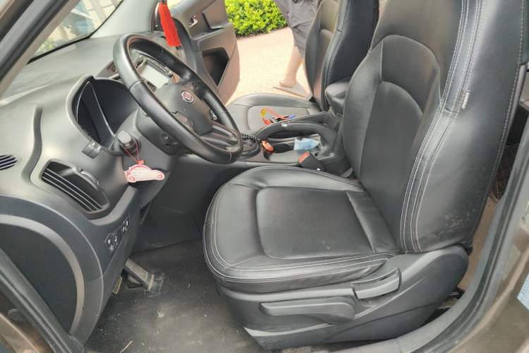 Used Kia Sportage R 2012 2.0L Automatic Two-Wheel Drive NAVI Left Front Seat