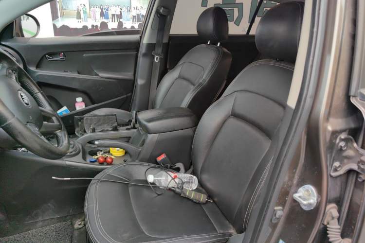 Used Kia Sportage R 2012 2.0L Automatic Two-Wheel Drive GLS Left Front Seat