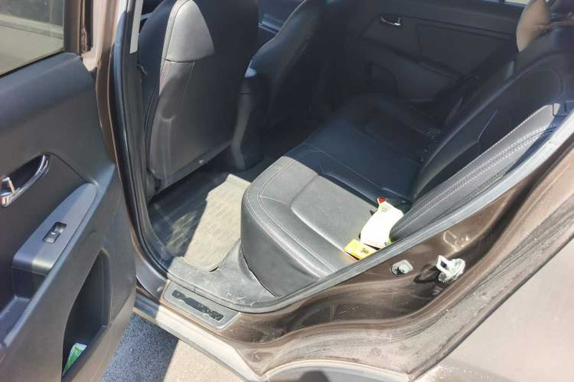 Used Kia Sportage R 2012 2.0L Automatic Two-Wheel Drive NAVI Left Rear Seat