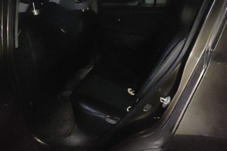 Used Kia Sportage R 2012 2.0L Automatic Two-Wheel Drive NAVI Left Rear Seat