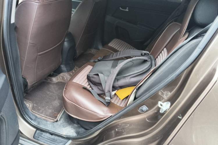 Used Kia Sportage R 2012 2.0L Automatic Two-Wheel Drive GL Trim Left Rear Seat